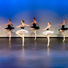 group ballet dance